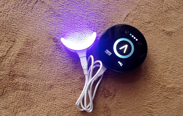 朋友圈牙齒冷光美白儀(yi) 