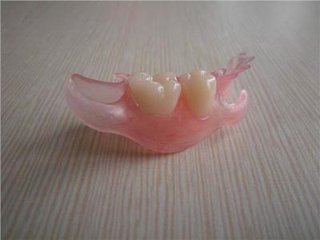 隱形義(yi) 齒