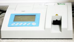  尿液分析儀