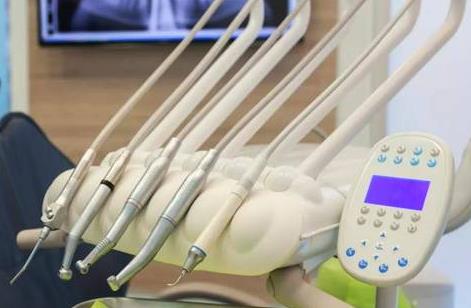 洗牙相關(guan) 器械